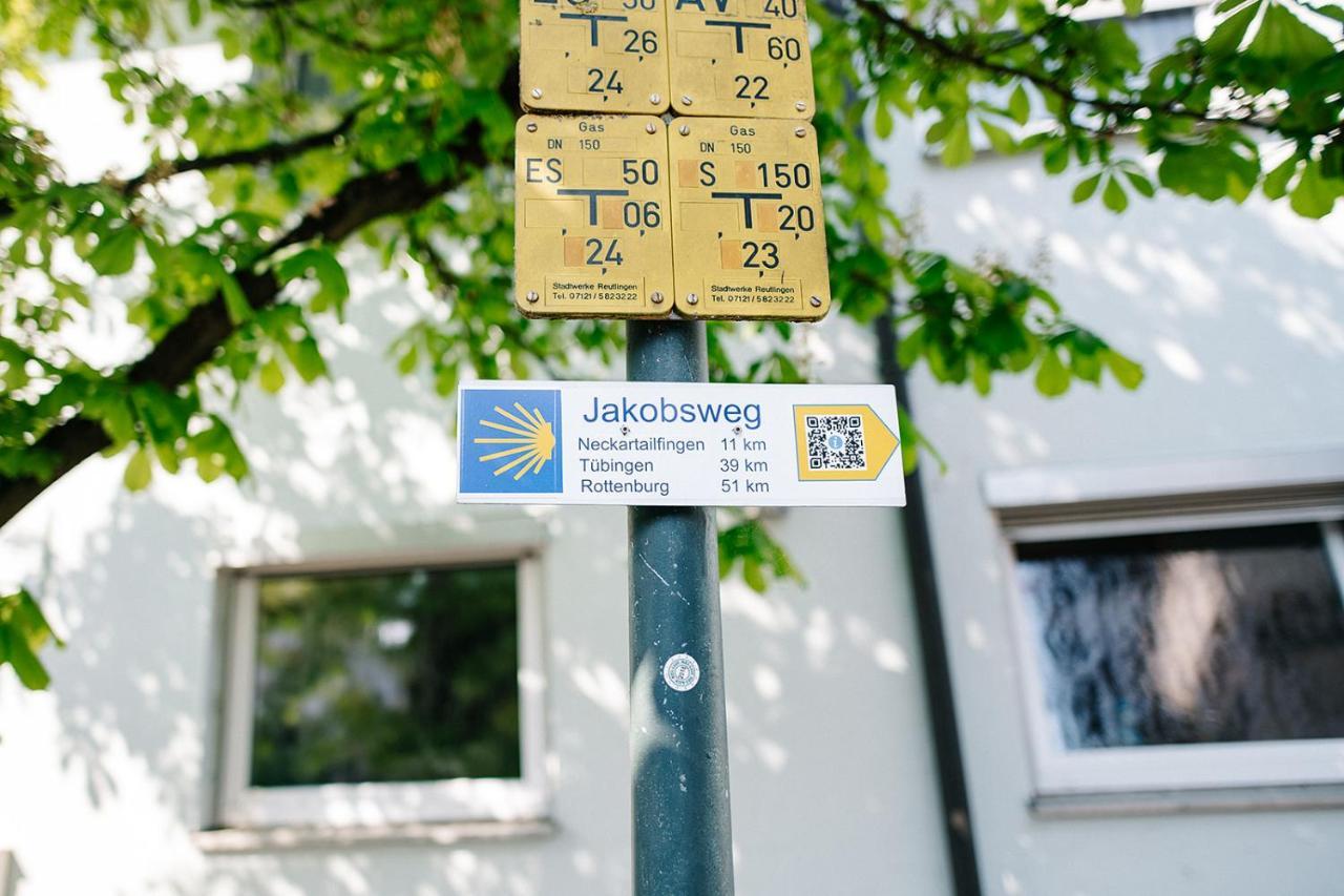 Gasthof Loewen Frickenhausen  Exteriör bild