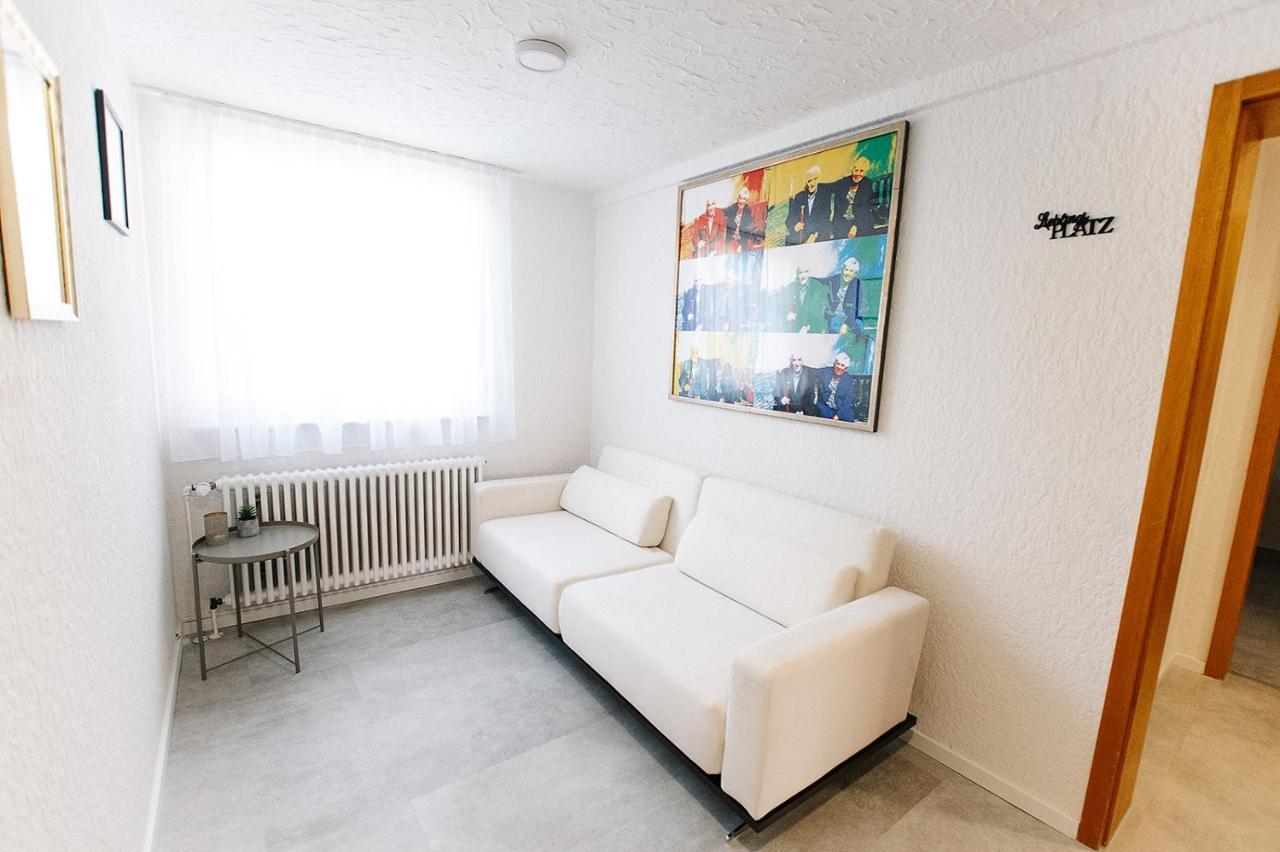 Gasthof Loewen Frickenhausen  Exteriör bild