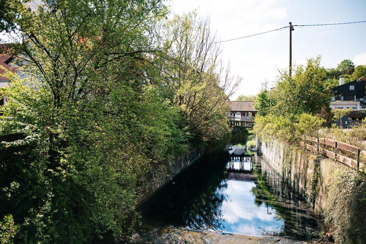 Gasthof Loewen Frickenhausen  Exteriör bild